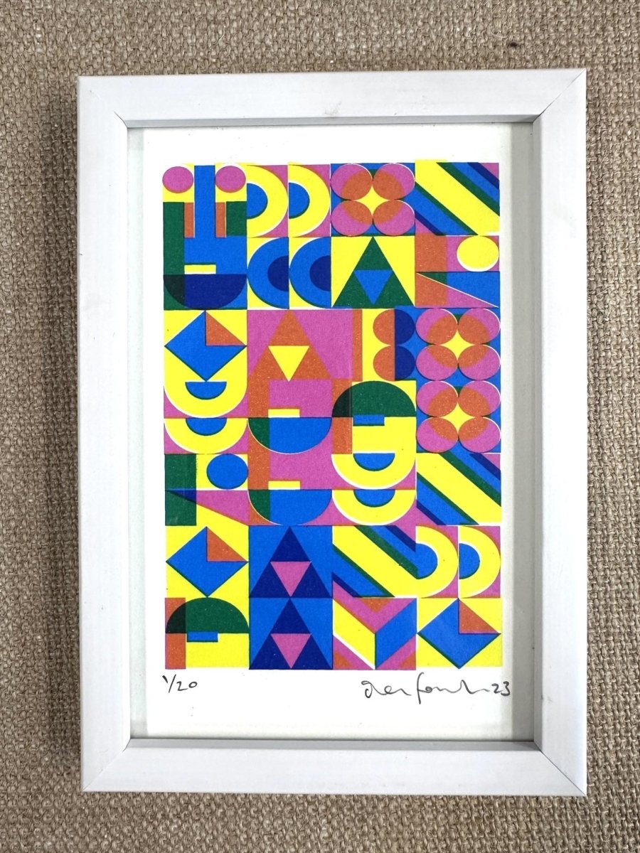 FORTUNE AND FAME (WHITE FRAME) - shop_name